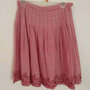 Women's Bandolino Red and White Stripe and Flower Embroidery A-line Skirt Size 6